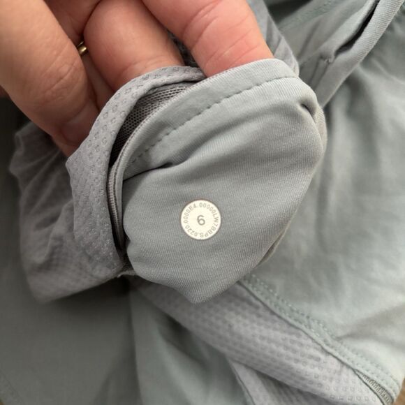 Lululemon Shorts Womens Size 6 Run Off Route High Rise 4" Blue Cast Swift W7BBPS - Picture 5 of 5